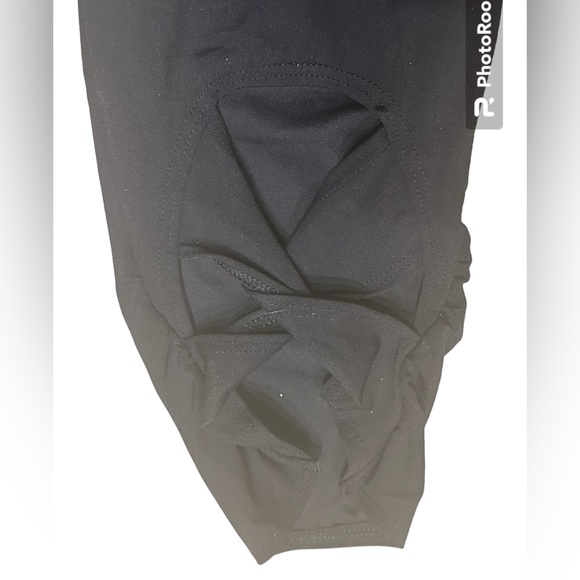 NWT Free People leggings. Retail $88. - Picture 3 of 6